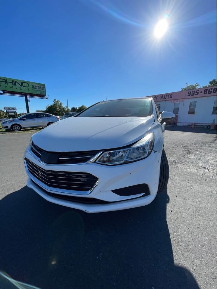 2018 Chevrolet Cruze LS